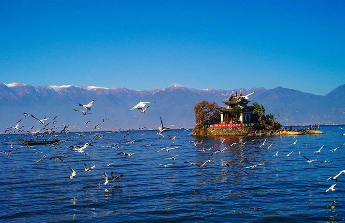 Erhai Lake